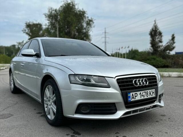 Сірий Ауді А4, об'ємом двигуна 2 л та пробігом 199 тис. км за 9500 $, фото 2 на Automoto.ua