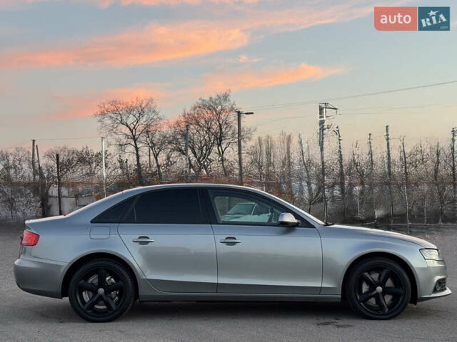 Серый Ауди А4, объемом двигателя 2 л и пробегом 194 тыс. км за 10999 $, фото 16 на Automoto.ua