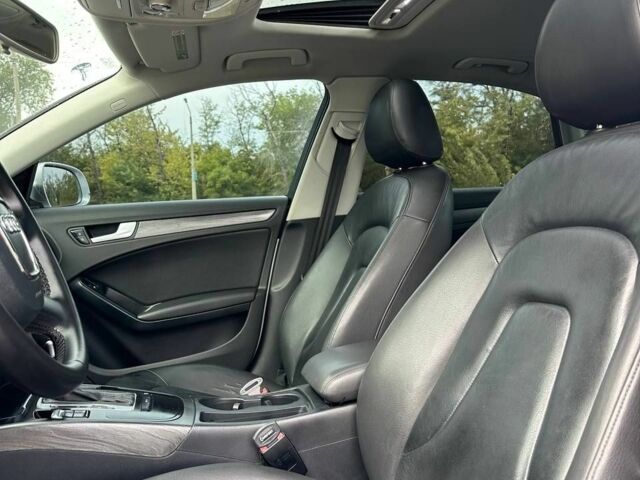 Сірий Ауді А4, об'ємом двигуна 2 л та пробігом 199 тис. км за 9500 $, фото 5 на Automoto.ua