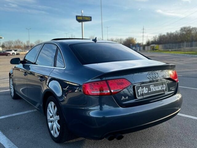 Серый Ауди А4, объемом двигателя 0 л и пробегом 208 тыс. км за 9500 $, фото 4 на Automoto.ua