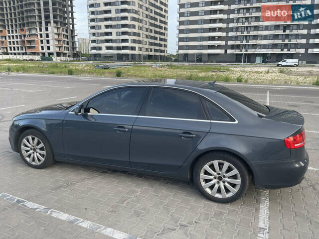 Ауди А4 2010 в Киеве на Automoto.ua Серый Ауди А4, объемом двигателя 1.98 л и пробегом 300 тыс. км за 8300 $, фото 6 на Automoto.ua