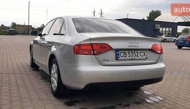Серый Ауди А4, объемом двигателя 1.8 л и пробегом 152 тыс. км за 9500 $, фото 4 на Automoto.ua