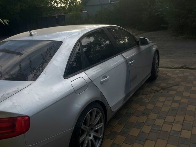 Серый Ауди А4, объемом двигателя 2 л и пробегом 305 тыс. км за 5599 $, фото 8 на Automoto.ua