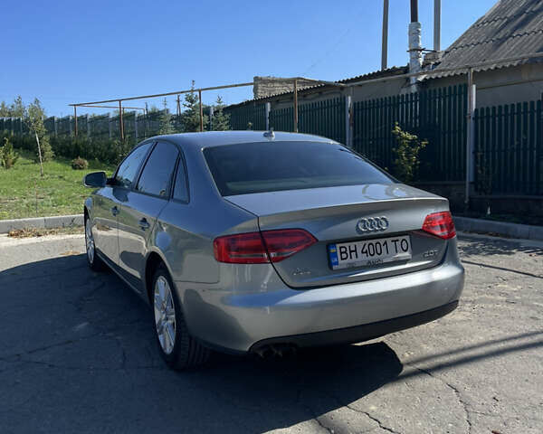 Серый Ауди А4, объемом двигателя 2 л и пробегом 177 тыс. км за 9900 $, фото 9 на Automoto.ua