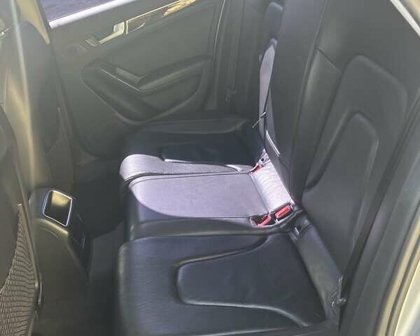 Сірий Ауді А4, об'ємом двигуна 1.98 л та пробігом 209 тис. км за 11000 $, фото 8 на Automoto.ua