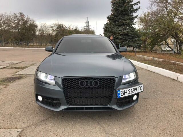 Серый Ауди А4, объемом двигателя 2 л и пробегом 230 тыс. км за 10000 $, фото 2 на Automoto.ua