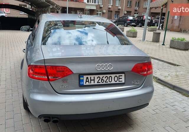 Сірий Ауді А4, об'ємом двигуна 1.98 л та пробігом 220 тис. км за 9600 $, фото 2 на Automoto.ua