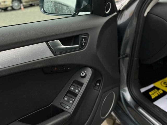 Сірий Ауді А4, об'ємом двигуна 2 л та пробігом 122 тис. км за 11600 $, фото 18 на Automoto.ua