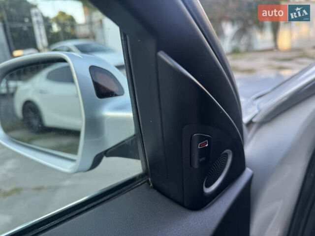 Сірий Ауді А4, об'ємом двигуна 1.98 л та пробігом 214 тис. км за 7500 $, фото 17 на Automoto.ua