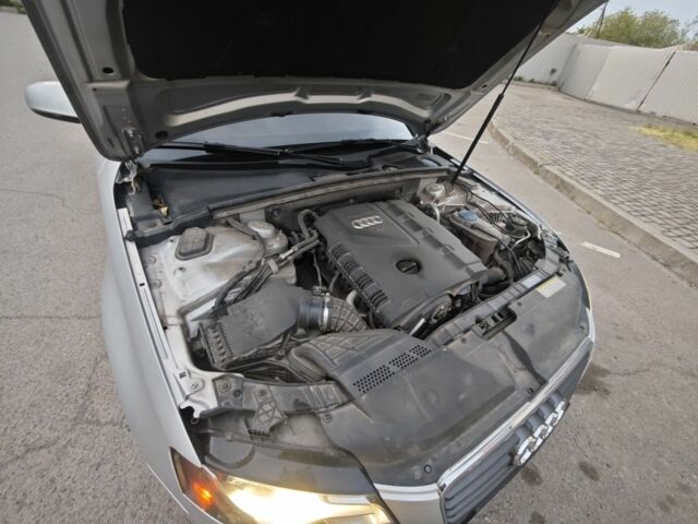 Серый Ауди А4, объемом двигателя 2 л и пробегом 260 тыс. км за 10600 $, фото 13 на Automoto.ua