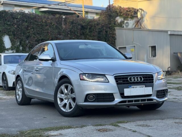 Серый Ауди А4, объемом двигателя 2 л и пробегом 213 тыс. км за 7750 $, фото 1 на Automoto.ua