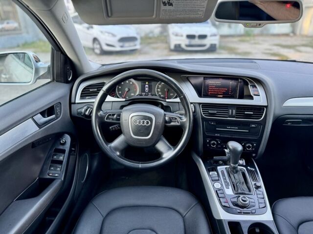 Серый Ауди А4, объемом двигателя 2 л и пробегом 213 тыс. км за 7750 $, фото 5 на Automoto.ua