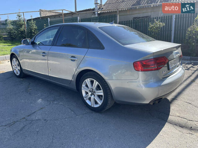 Серый Ауди А4, объемом двигателя 2 л и пробегом 177 тыс. км за 9900 $, фото 7 на Automoto.ua