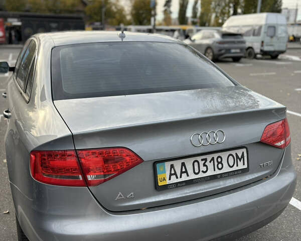 Серый Ауди А4, объемом двигателя 1.8 л и пробегом 198 тыс. км за 10000 $, фото 5 на Automoto.ua