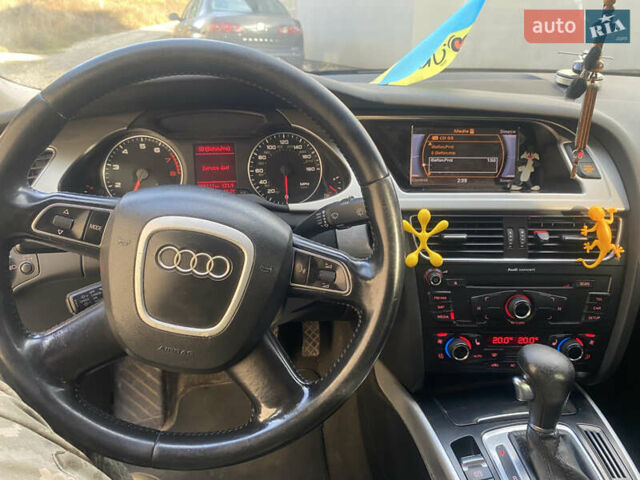 Сірий Ауді А4, об'ємом двигуна 1.98 л та пробігом 266 тис. км за 9400 $, фото 23 на Automoto.ua