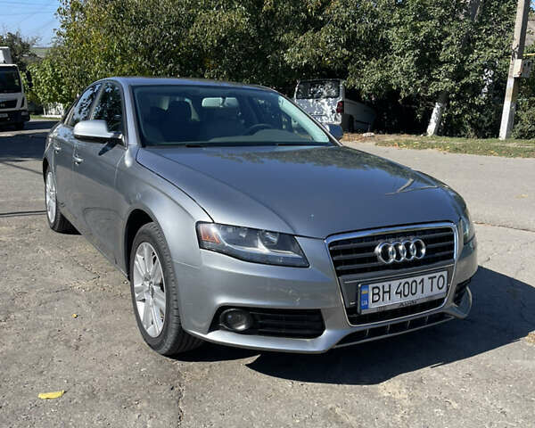 Серый Ауди А4, объемом двигателя 2 л и пробегом 177 тыс. км за 9900 $, фото 14 на Automoto.ua