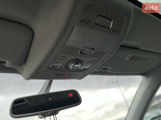 Сірий Ауді А4, об'ємом двигуна 1.98 л та пробігом 122 тис. км за 11600 $, фото 13 на Automoto.ua