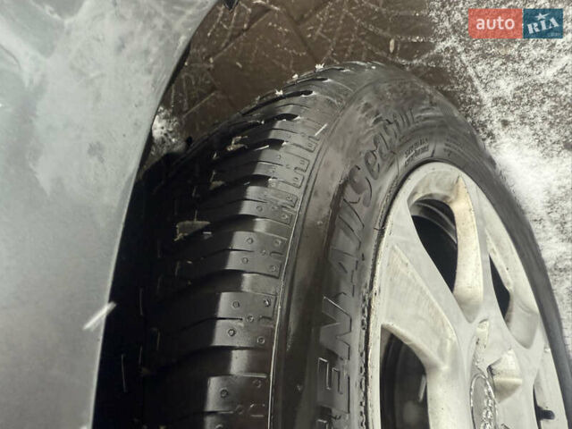 Серый Ауди А4, объемом двигателя 1.97 л и пробегом 282 тыс. км за 9700 $, фото 7 на Automoto.ua