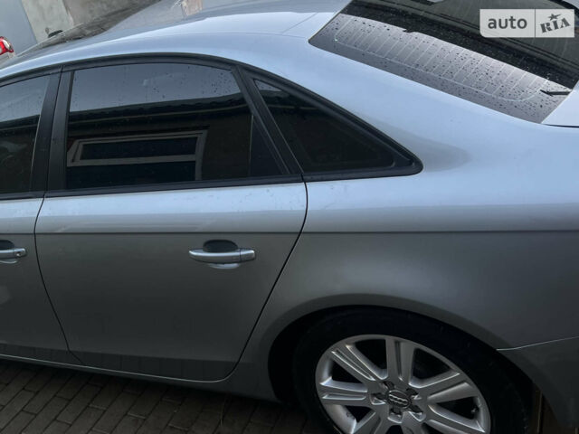 Серый Ауди А4, объемом двигателя 2 л и пробегом 198 тыс. км за 9500 $, фото 7 на Automoto.ua