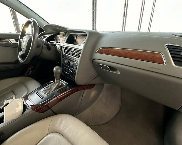 Серый Ауди А4, объемом двигателя 2 л и пробегом 177 тыс. км за 9900 $, фото 22 на Automoto.ua
