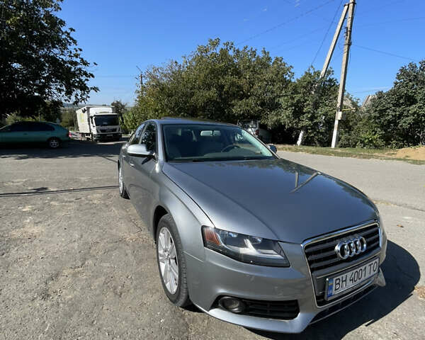 Серый Ауди А4, объемом двигателя 2 л и пробегом 177 тыс. км за 9900 $, фото 3 на Automoto.ua