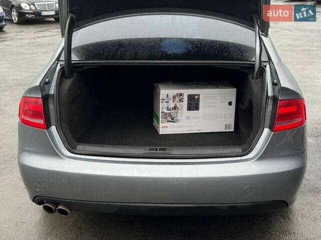 Серый Ауди А4, объемом двигателя 1.98 л и пробегом 281 тыс. км за 7800 $, фото 9 на Automoto.ua