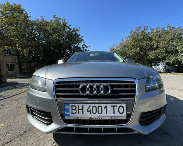 Серый Ауди А4, объемом двигателя 2 л и пробегом 177 тыс. км за 9900 $, фото 4 на Automoto.ua