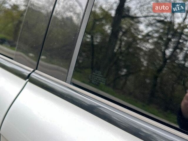 Сірий Ауді А4, об'ємом двигуна 1.98 л та пробігом 180 тис. км за 11000 $, фото 33 на Automoto.ua