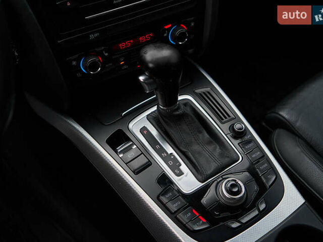 Сірий Ауді А4, об'ємом двигуна 2 л та пробігом 217 тис. км за 11999 $, фото 26 на Automoto.ua