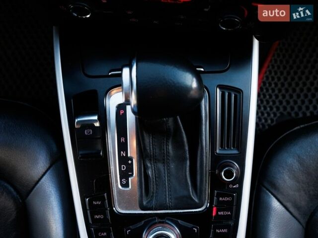 Серый Ауди А4, объемом двигателя 1.98 л и пробегом 180 тыс. км за 12500 $, фото 37 на Automoto.ua