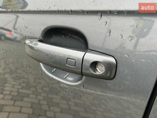 Сірий Ауді А4, об'ємом двигуна 1.98 л та пробігом 122 тис. км за 11600 $, фото 19 на Automoto.ua