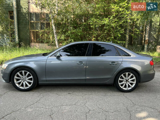 Серый Ауди А4, объемом двигателя 2 л и пробегом 309 тыс. км за 11500 $, фото 6 на Automoto.ua