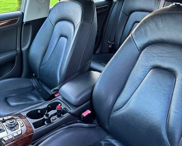 Сірий Ауді А4, об'ємом двигуна 2 л та пробігом 248 тис. км за 11000 $, фото 10 на Automoto.ua