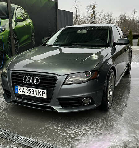 Серый Ауди А4, объемом двигателя 1.98 л и пробегом 258 тыс. км за 10500 $, фото 1 на Automoto.ua