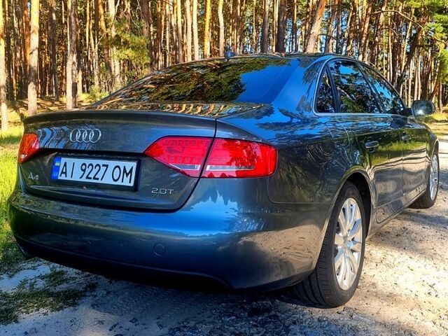Серый Ауди А4, объемом двигателя 2 л и пробегом 140 тыс. км за 10700 $, фото 6 на Automoto.ua