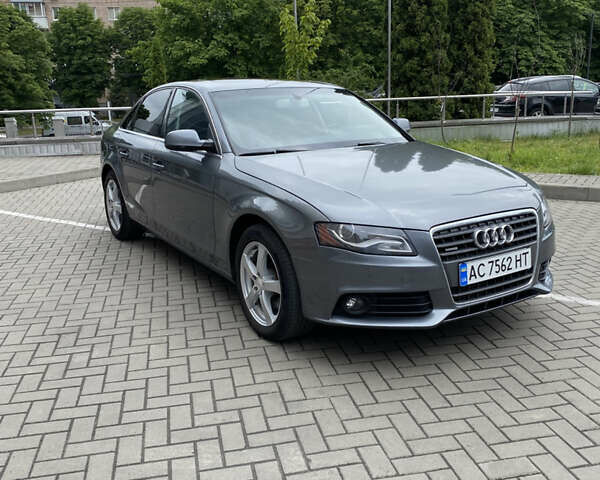 Сірий Ауді А4, об'ємом двигуна 1.98 л та пробігом 275 тис. км за 11000 $, фото 8 на Automoto.ua