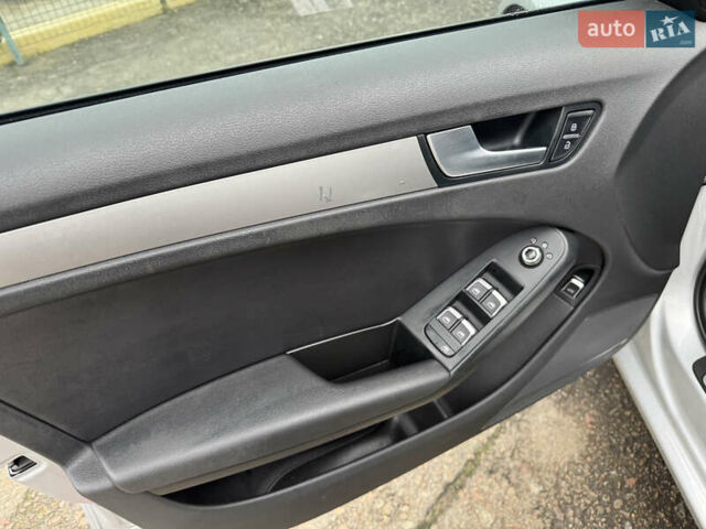 Сірий Ауді А4, об'ємом двигуна 1.98 л та пробігом 174 тис. км за 12990 $, фото 16 на Automoto.ua