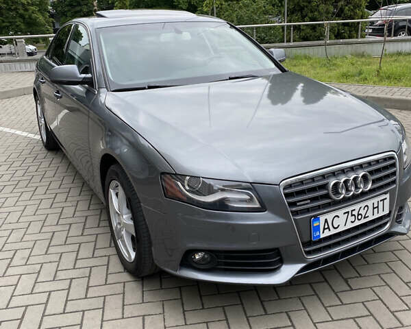 Сірий Ауді А4, об'ємом двигуна 1.98 л та пробігом 275 тис. км за 11000 $, фото 2 на Automoto.ua