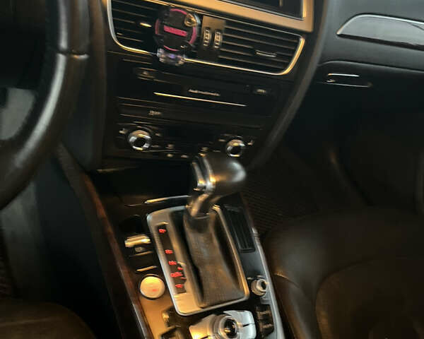 Сірий Ауді А4, об'ємом двигуна 1.98 л та пробігом 340 тис. км за 12500 $, фото 22 на Automoto.ua