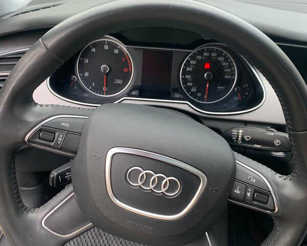 Ауди А4 2012 в Измаиле на Automoto.ua Серый Ауди А4, объемом двигателя 2 л и пробегом 84 тыс. км за 15500 $, фото 6 на Automoto.ua