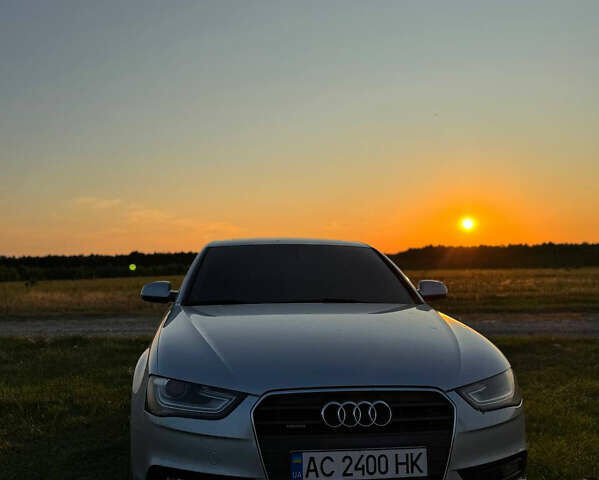 Сірий Ауді А4, об'ємом двигуна 1.98 л та пробігом 274 тис. км за 9999 $, фото 7 на Automoto.ua