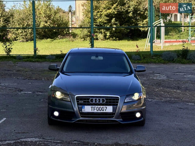 Сірий Ауді А4, об'ємом двигуна 2 л та пробігом 170 тис. км за 9900 $, фото 2 на Automoto.ua