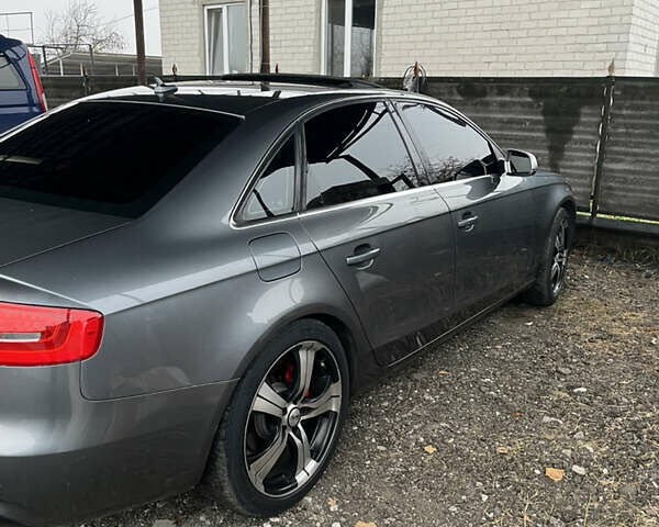 Сірий Ауді А4, об'ємом двигуна 1.98 л та пробігом 340 тис. км за 12500 $, фото 2 на Automoto.ua