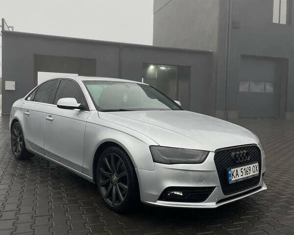 Серый Ауди А4, объемом двигателя 1.98 л и пробегом 214 тыс. км за 9999 $, фото 1 на Automoto.ua