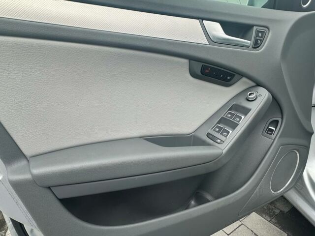 Серый Ауди А4, объемом двигателя 2 л и пробегом 250 тыс. км за 10300 $, фото 28 на Automoto.ua