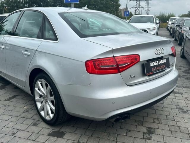 Серый Ауди А4, объемом двигателя 2 л и пробегом 250 тыс. км за 10300 $, фото 2 на Automoto.ua