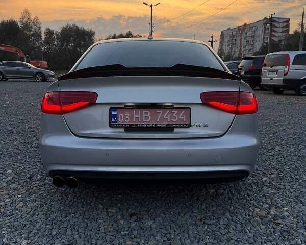 Серый Ауди А4, объемом двигателя 1.98 л и пробегом 236 тыс. км за 12900 $, фото 7 на Automoto.ua