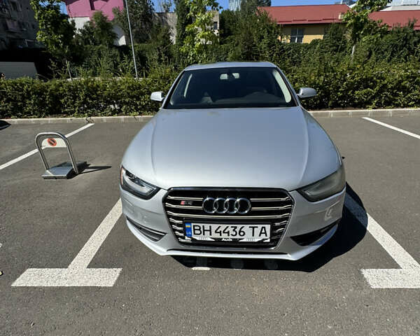 Сірий Ауді А4, об'ємом двигуна 2 л та пробігом 307 тис. км за 11000 $, фото 7 на Automoto.ua