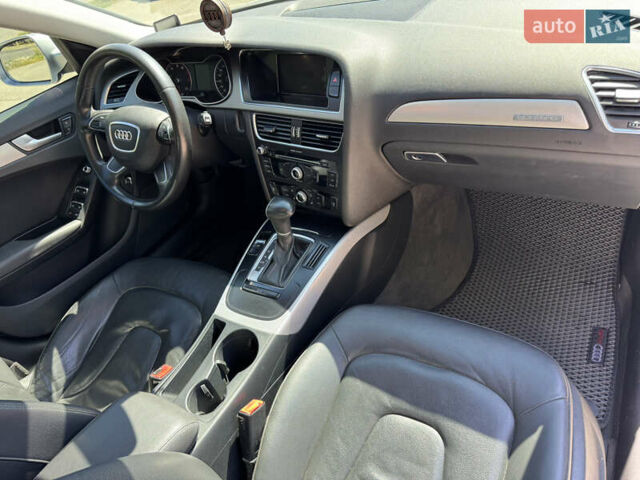 Сірий Ауді А4, об'ємом двигуна 1.98 л та пробігом 164 тис. км за 11700 $, фото 11 на Automoto.ua