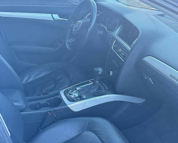 Серый Ауди А4, объемом двигателя 2 л и пробегом 280 тыс. км за 9200 $, фото 5 на Automoto.ua